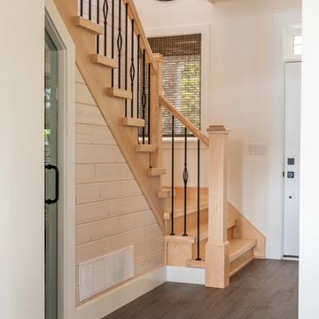 Custom Stairs | Huron Home Package | And-Rod Construction
