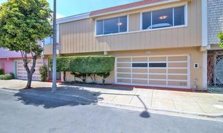 Crocker Amazon
20 Byron Ct, San Francisco, CA 94112
3 Beds / 2 Baths / 2,436 Sq ft /$1,300,000