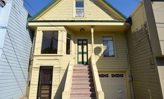 Excelsior 147 Maynard Street San Francisco, CA, 94112
6 Beds | 3 Baths | $975,000