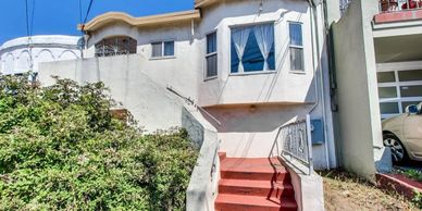 Ingleside 18 Lee Avenue San Francisco, CA, 94112
2 Beds | 1.5 Baths | 900 Sq ft | $880,000