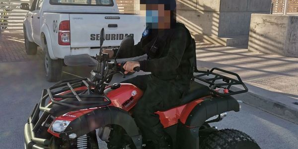 guardia de seguridad privada intramuros roca de seguridad guardias y vigilantes intramuros