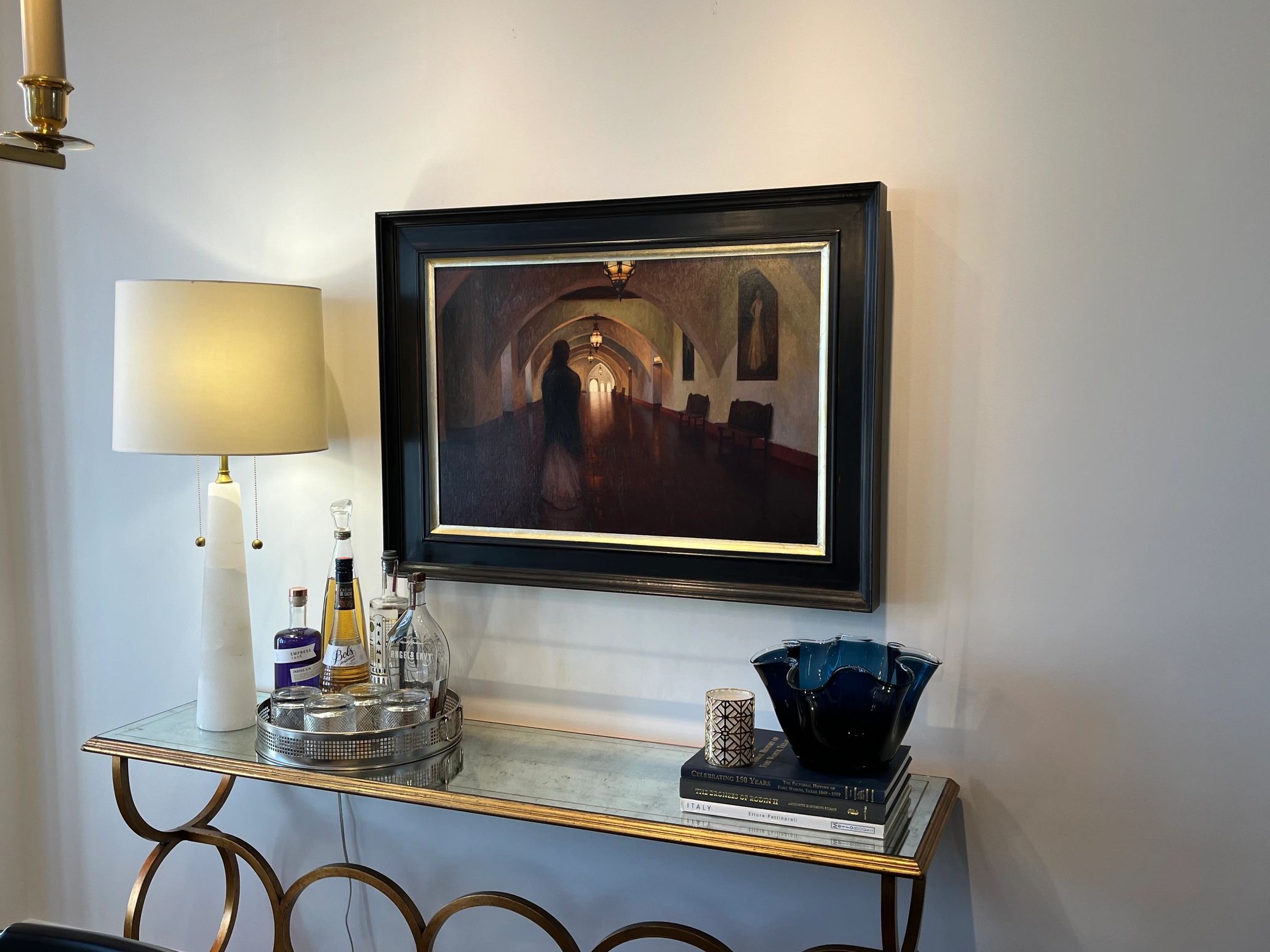 Side buffet in glass