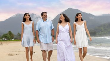 Family beach photography in Kauai - 12- by Sunsets at the beach photographer