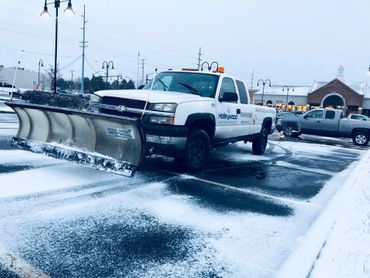 Holleywood lawn and landscaping snow plow Grove City Ohio