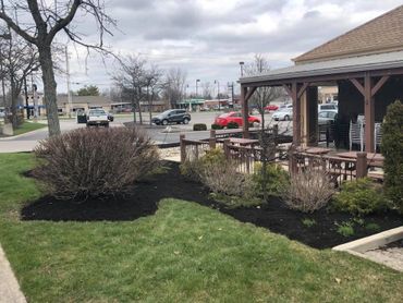 Mulch service at the City BBQ in Grove City Ohio 43123