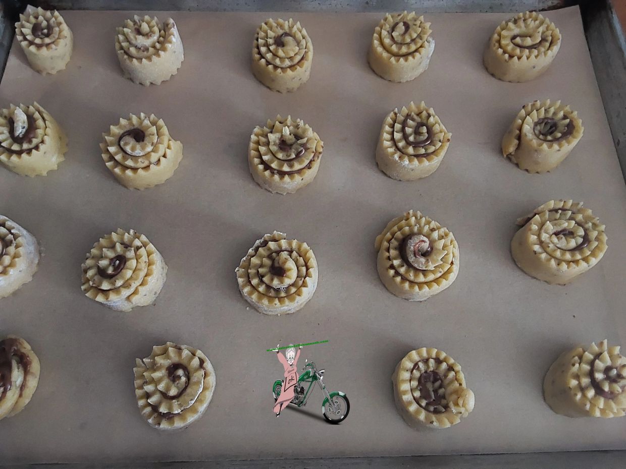 Scudi Di Nutella Delicati Pasticcini di Laricettadellanonnaok.com