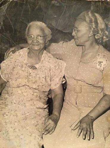 Emma Cotton Blatcher (right) with daughter Matilda (left)