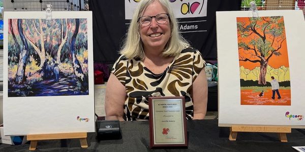 Picture of Jenny at her Popcorn Art Stall at the Old Bus Depot Markets
