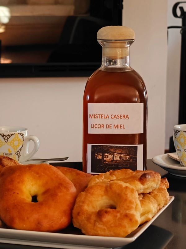 Mistela y dulces. Turismo en Huéscar.