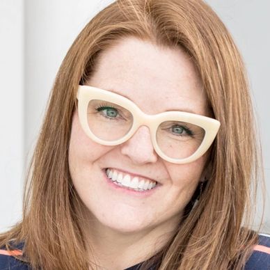 Heidi O'Barr author headshot