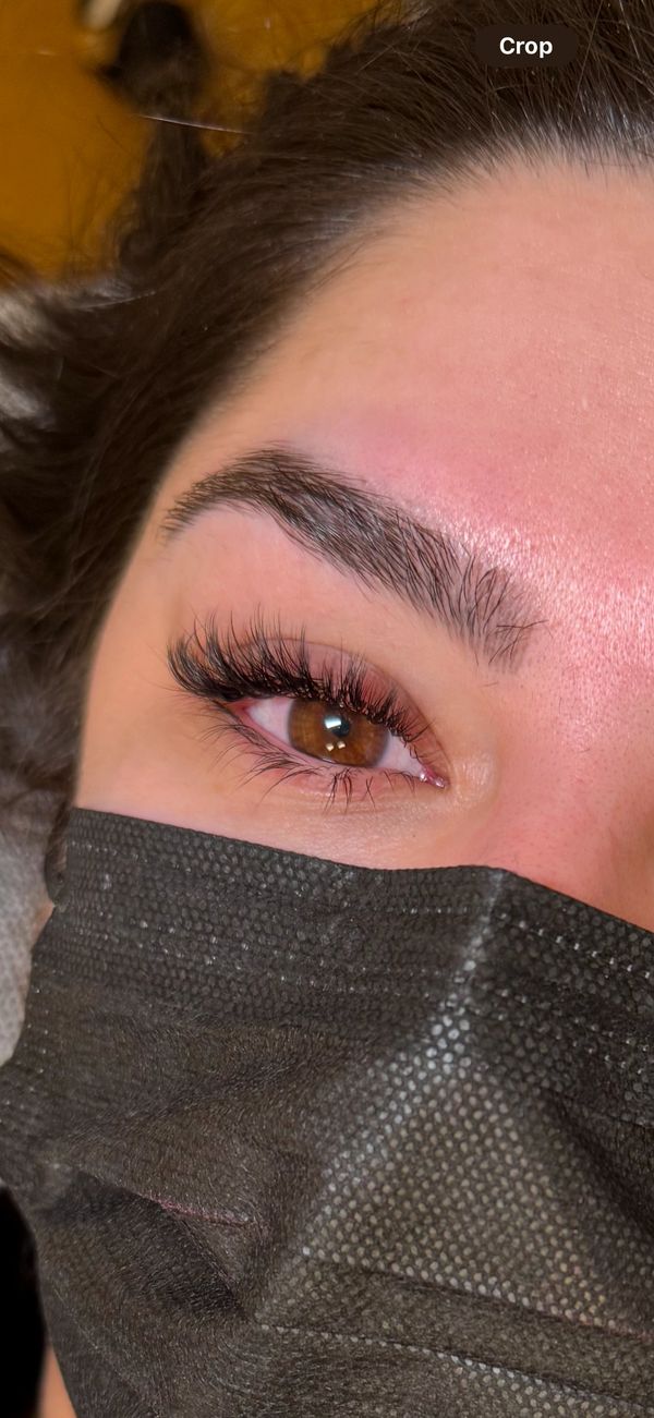 Wispy lash extensions, Cat eyelash extensions, luxury lash extensions
