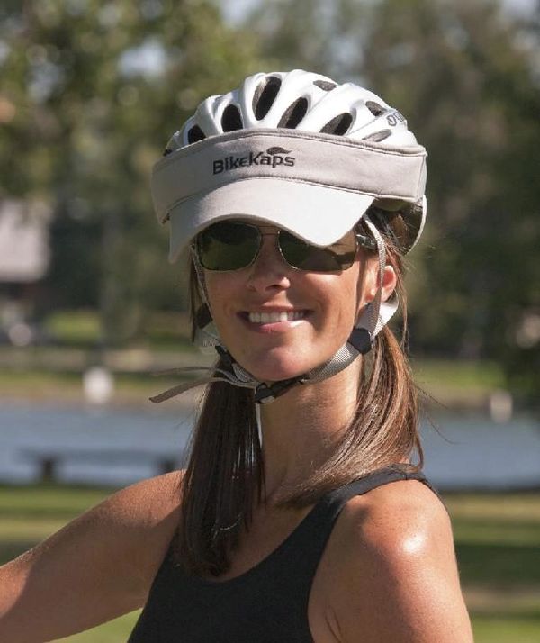 Grey BikeKaps visor protects from sun!