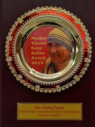 Award received by Daphne Paulose of DAPHNE'S INTERNATIONAL TEACHERS' TRAINING INSTITUTE