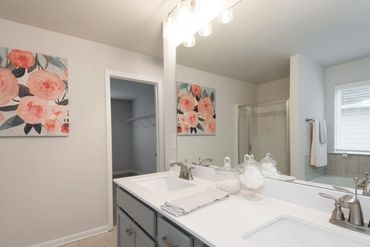 Old Lost Mountain Estates- Powder Springs Real Estate