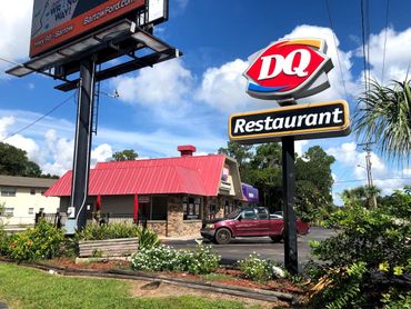 restaurant post signage