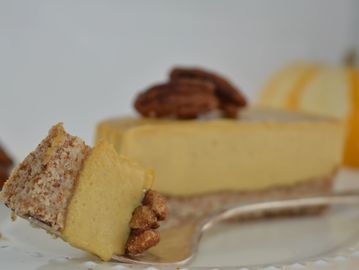 Spiced Pumpkin Cheesecake with Candied Pecans
