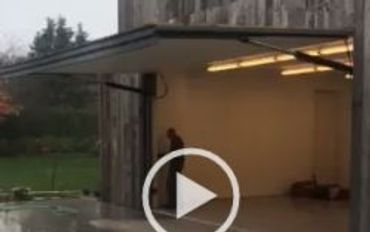 Crown Swing Hydraulic Door