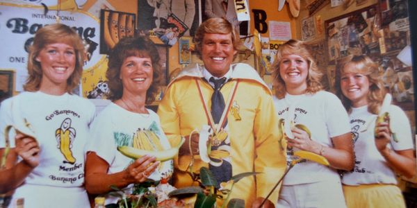 Photo shows the Top Banana and family!