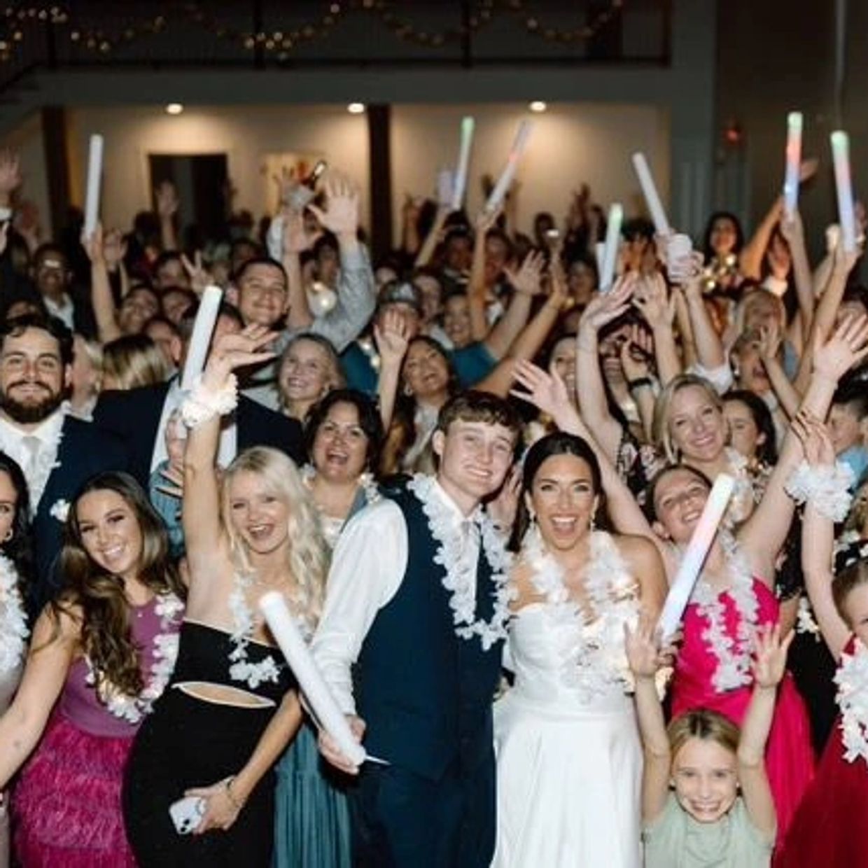 Alabama DJ Near me, Wedding DJ in Alabama. Best Wedding DJ, Alabama party DJ, DJ Near me.