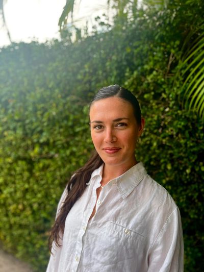 Lily Paz y Miño Mestril, LCSW is a group therapist who specializes in anxiety and OCD