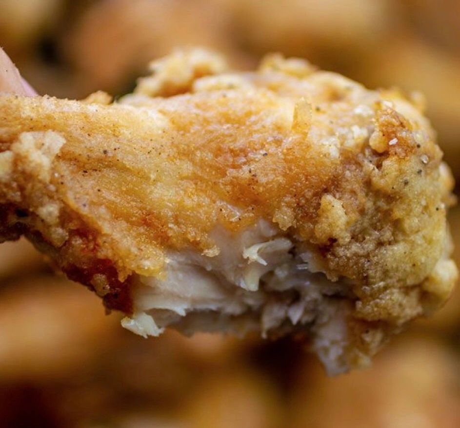 Restaurant, Wings Big Wing's Saskatoon, Saskatchewan