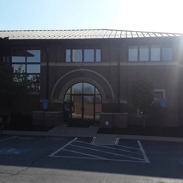 chiropractor lawrence ks
chiropractor near me
A picture of the office building Dr. Tyler Campbell wo