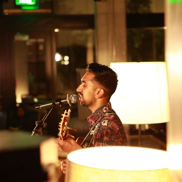 singing acoustic unplugged mehfil bollywood songs of arijit singh kishore kumar sonu nigam hinglish