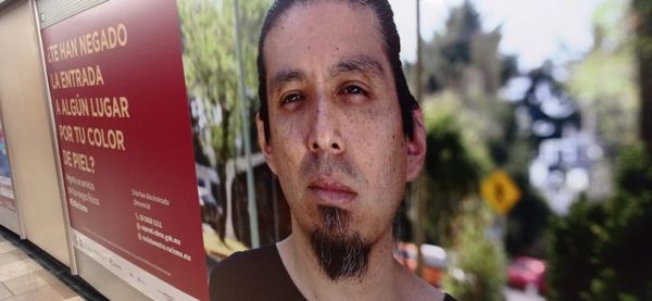 Acción Antirracista:  Campaña #EsRacismo en CDMX