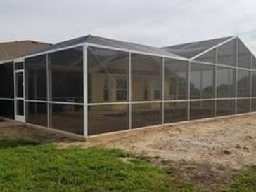 Picture of a home with fullscreen