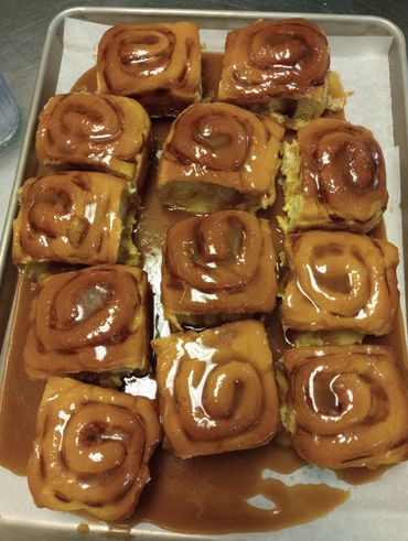 homemade cinnamon rolls with caramel topping