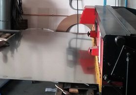 SOLUMAX Manufacturing - Metal square shearing