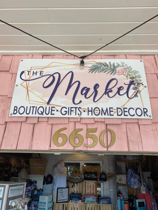 Front view of The Market boutique with home decor and gifts.
