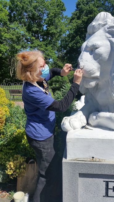 Repairing Wright park lions from vandalism - 2020