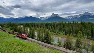 Train to Banff, Canmore, Calgary, great sightseeing tours