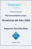 Certificate recognizing Alejandro Sánchez Nieto as Divisional of the Year 2009 by Walmart México.