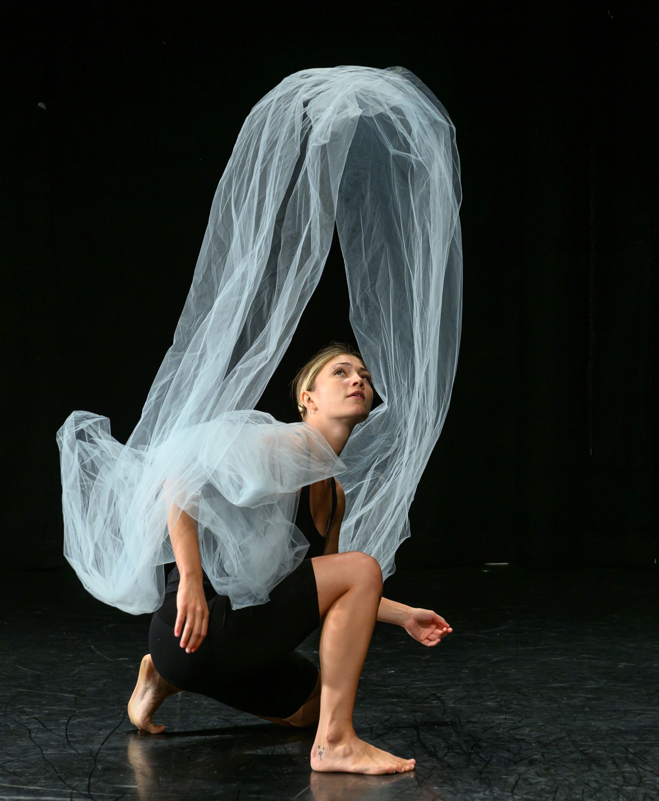 Brynne Harper performing Kite