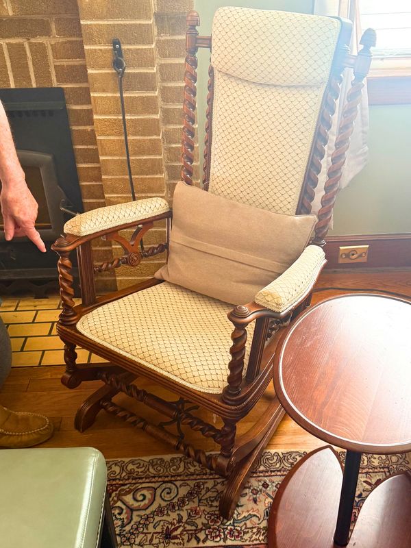 Victorian-era barley twist platform rocker, circa 1850.