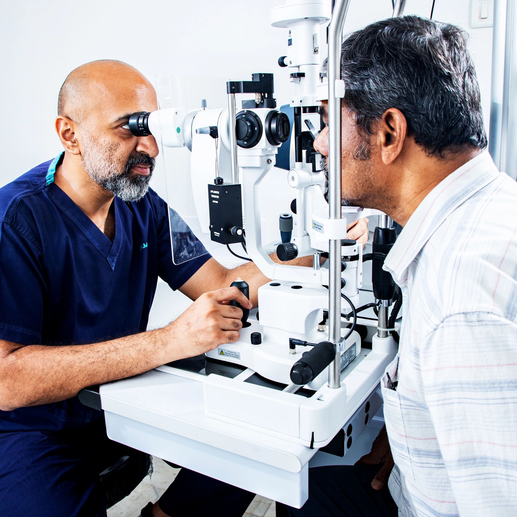 eye specialist Wockhardt Hospital, eye specialist shree krishna hospital near me, Manas Gorey