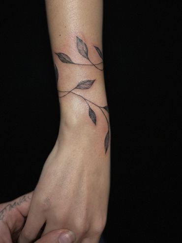 fine line tattoo