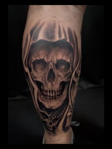Skull tattoo