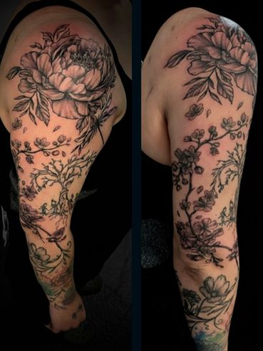 Floral sleeve