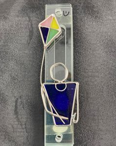 name. Boy With Kite
material. lucite
size. 5"
price. $55