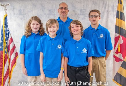 Youth team in blue shirts poses at 2016 National Duckpin Youth Championships.