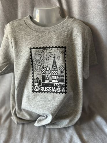 Gray t-shirt with black and white Russia-themed graphic design.