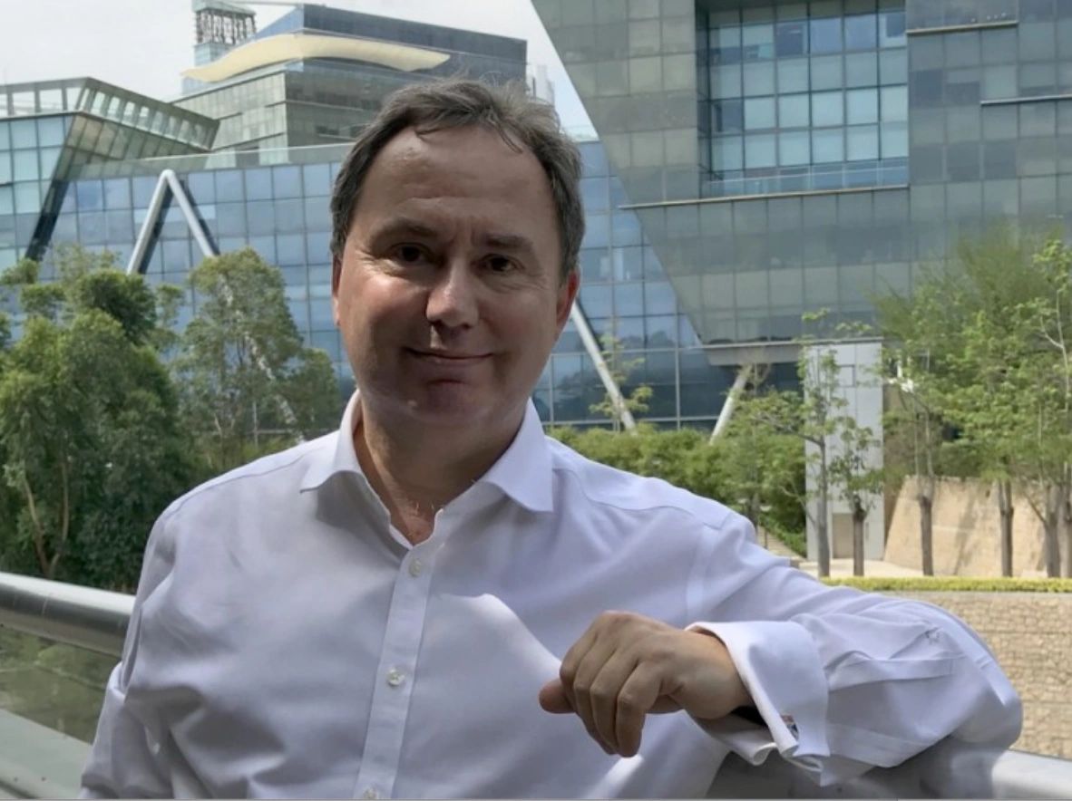 Prof. Quentin Parker -headshot taken at Cyberpor in his capacity as director or the Laboratory for s