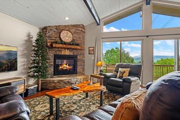 Corner fireplace in Gatlinburg cabin