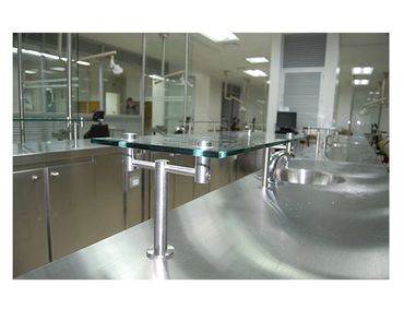 Mobiliario y enseres que cumplan con los más altos estándares de higiene, durabilidad