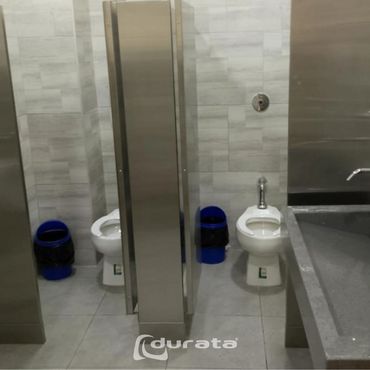 Nuestras cabinas de baño son la opción ideal para quienes buscan calidad y estilo en cada detalle.