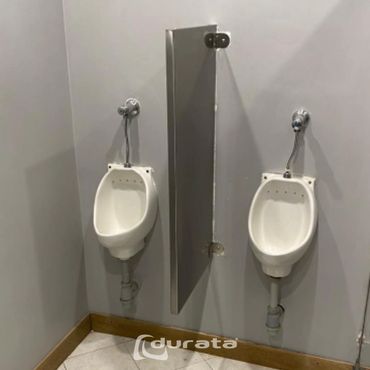 Cabinas para baños ideales para bares