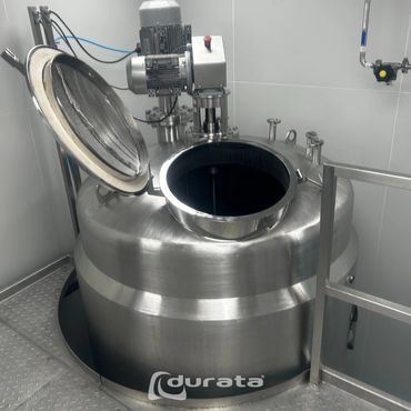 Maquinaria en acero inox asegura la longevidad operativa de su empresa.